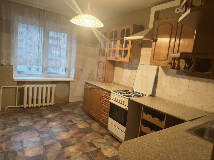 3-к. квартира, 76 м², 4/5 эт.