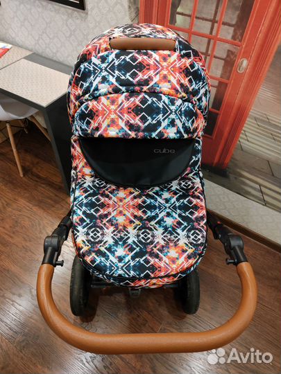 Коляска 2 в 1 бу Bexa Cube