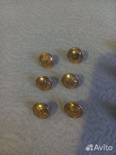 Пуговицы и знаки с Милицейской формы СССР,новые