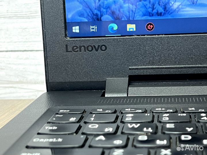 Шустрый ноутбук Lenovo SSD 240gb/ 4 ядра/ 15,6”