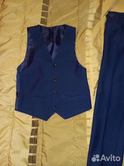 Костюм тройка 128 размер