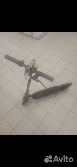 Электросамокат xiaomi Mi electric scooter pro 2
