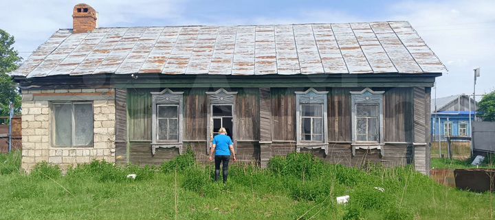 Дом 40 м² на участке 32 сот.