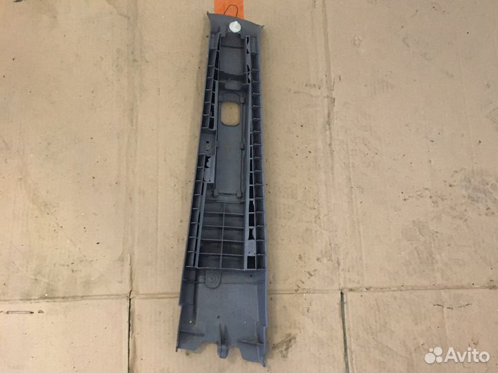 Обшивка стойки Toyota RAV4 (2604)