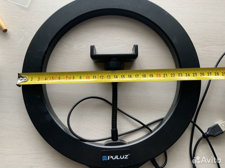 Профессиональная настольная кольцевая лампа 26 см