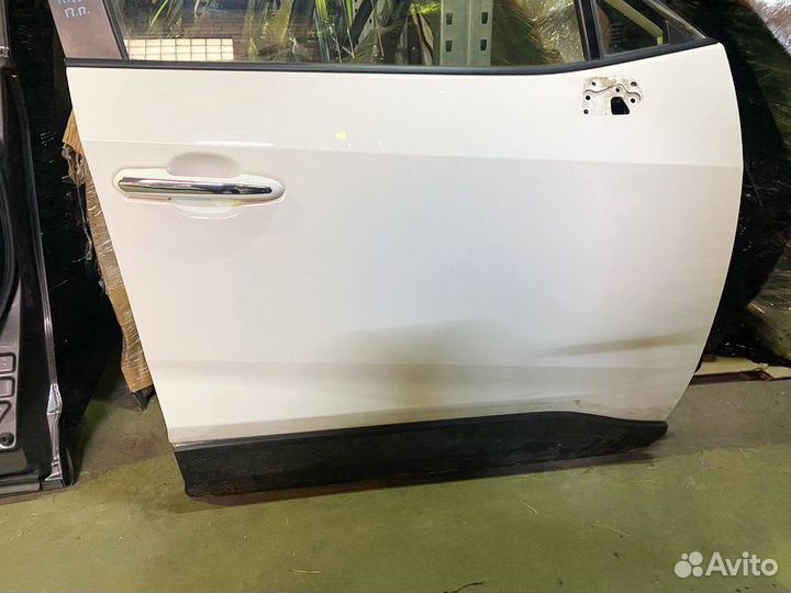 Дверь передняя правая Toyota RAV4 XA50 2018-2024