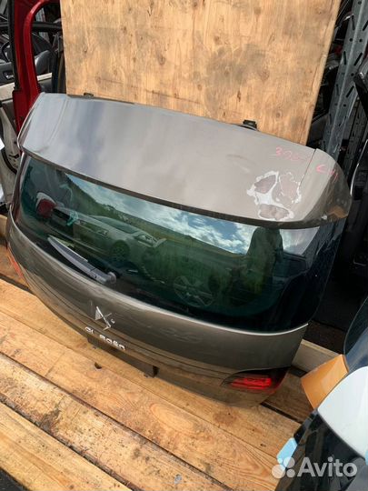 Крышка дверь багажника Citroen DS 4