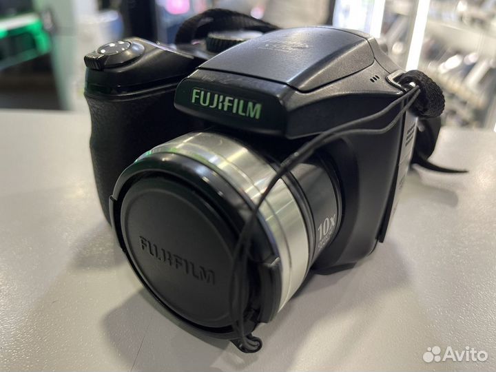 Fujifilm FinePix S5700