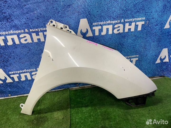 Крыло переднее правое Peugeot 3008 2012