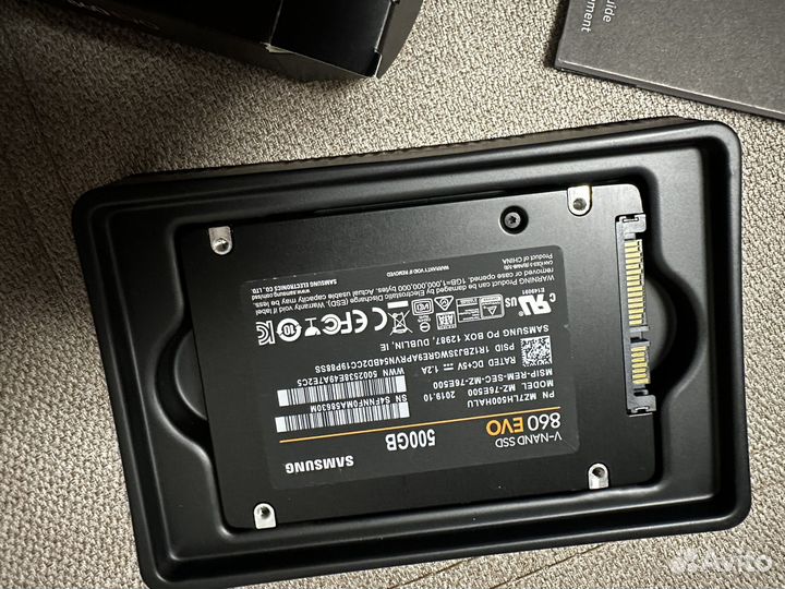 SSD накопитель Samsung 860 EVO