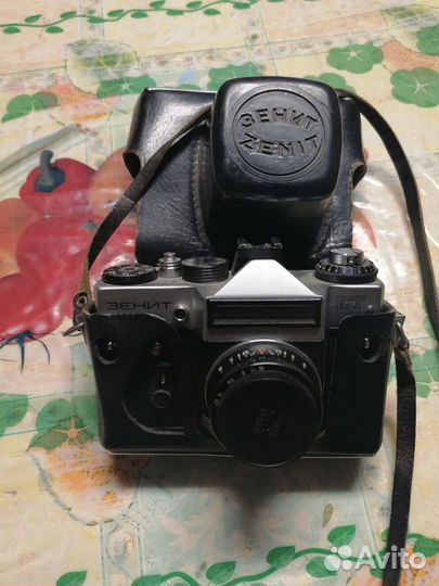 Плёночный фотоаппарат Zenit (Зенит) ET