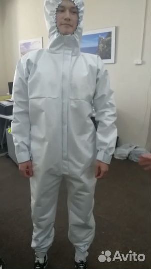 Защитный комбинезон медицинский многоразовый