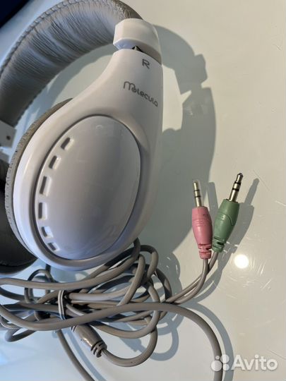 Гарнитура Molecula