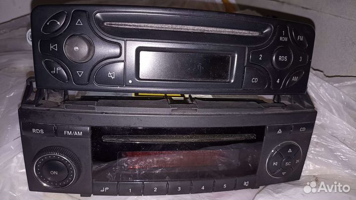 Магнитола / радио Mercedes-Benz