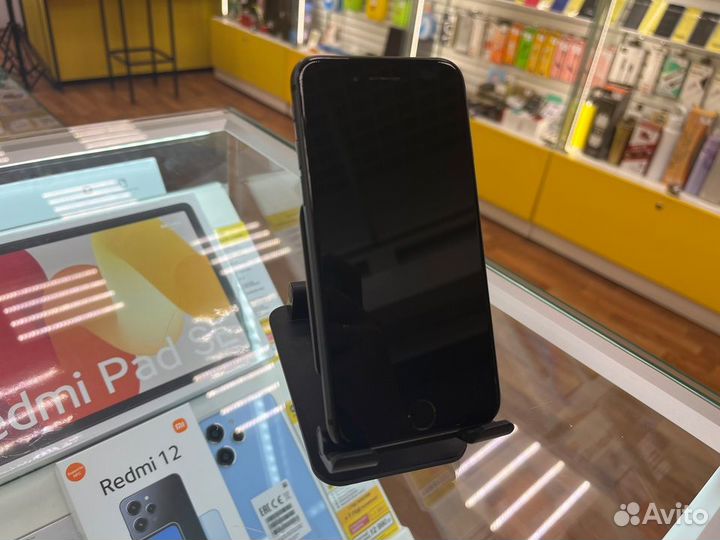iPhone 8, 256 ГБ