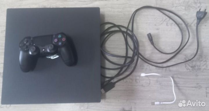 Sony ps4 pro 1tb