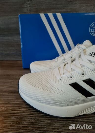 Кроссовки Adidas белые лето артикул 925