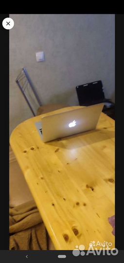 Apple MacBook Air 11 2010
