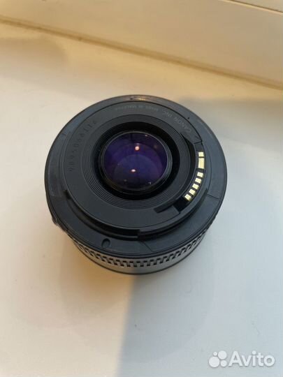 Объектив canon 50mm 1 8 ef
