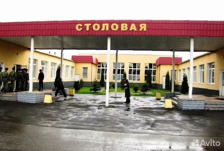 Работники в столовую