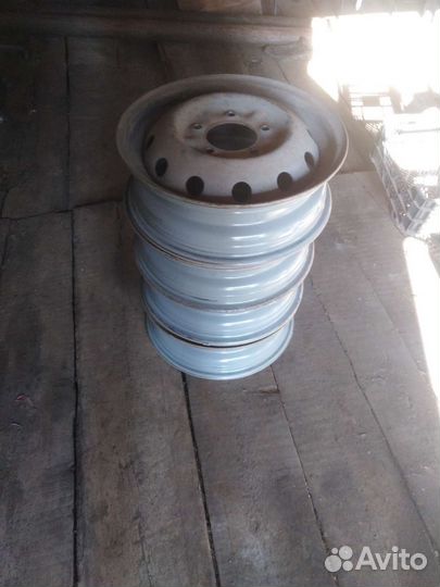 Диски колёсные на Ниву 16 радиус