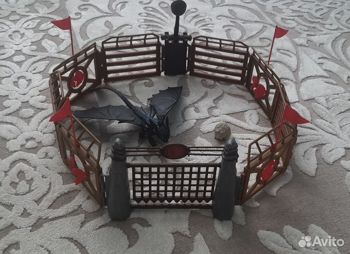 Как приручить дракона лот (беззубик + арена)