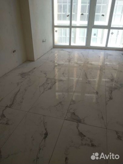 Кафельщик, укладка плитки