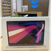 Apple macbook 13 pro M2 2022 новый