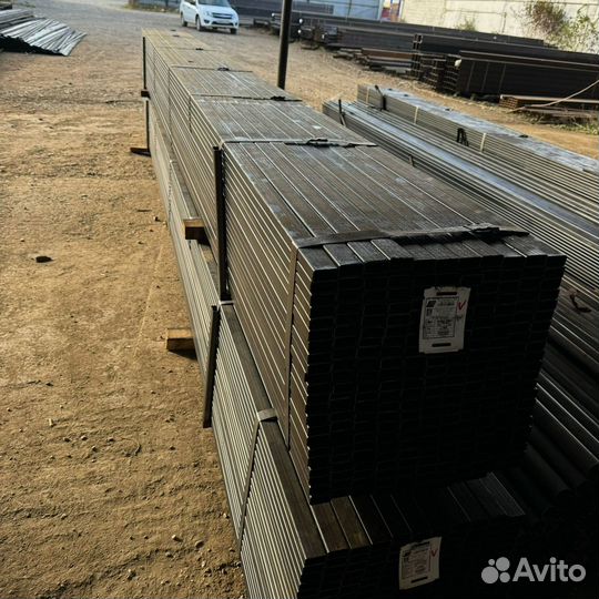 Профильные трубы 40х20 / 6м