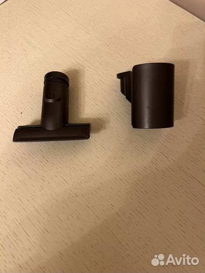 Крепление для насадок пылесоса Dyson
