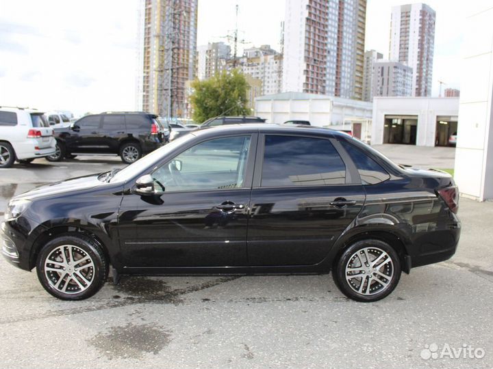 LADA Granta 1.6 МТ, 2022, 7 500 км