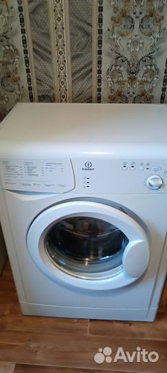 Стиральная машина indesit рабочая
