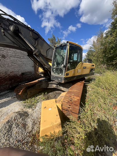 Гусеничный экскаватор Volvo EC480D, 2017