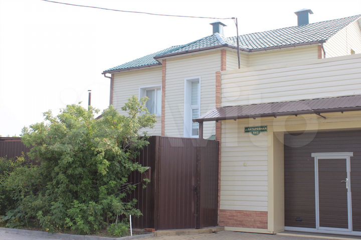 Коттедж 260 м² на участке 7 сот.