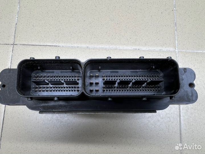 Блок управления двигателем Audi A3 8V czca 2014