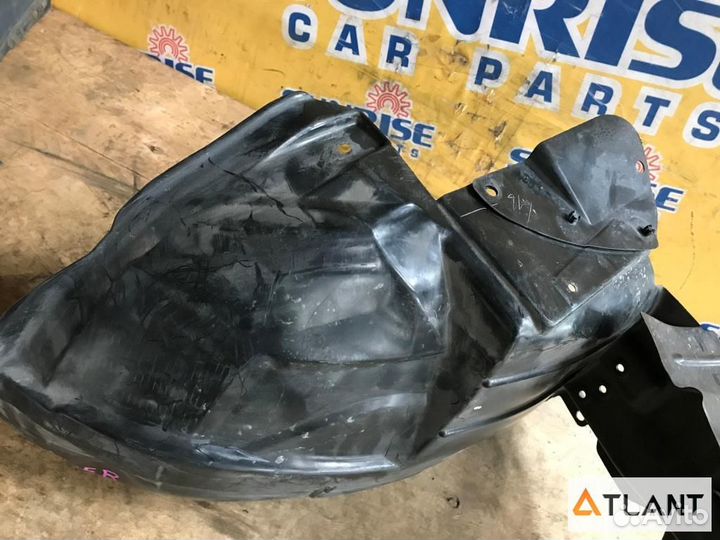 Подкрылок передний правый subaru impreza