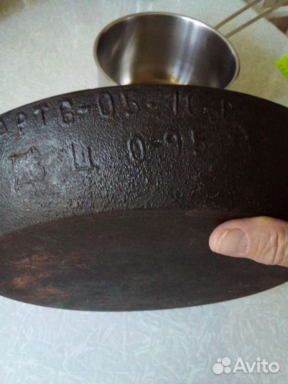 Чугунная сковорода СССР. Новая