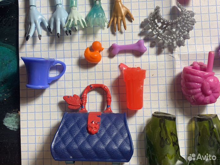 Аксессуары для кукол монстер хай и др
