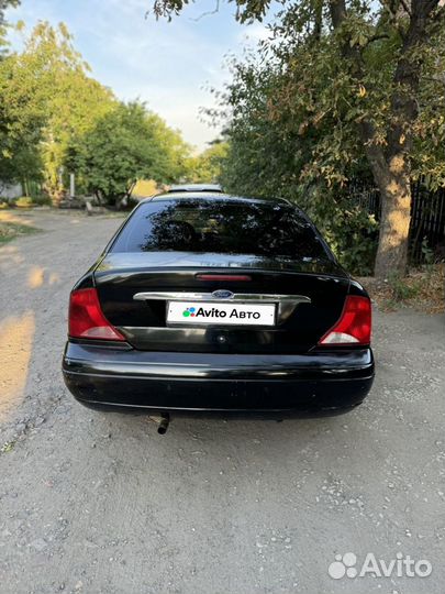 Ford Focus 2.0 AT, 2000, 300 000 км