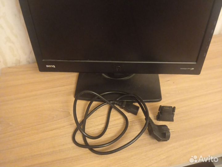 Монитор Benq E910 19