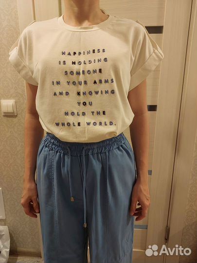 Женская белая футболка