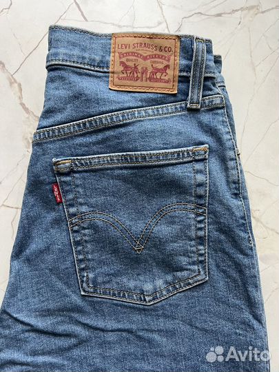 Джинсы женские levis