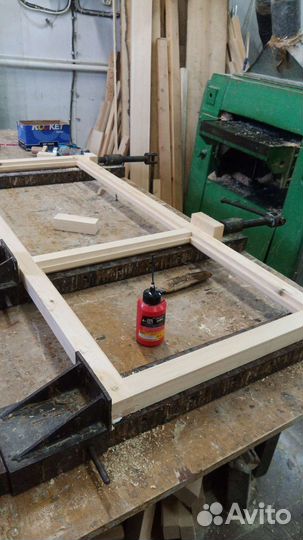 Деревянные оконные рамы