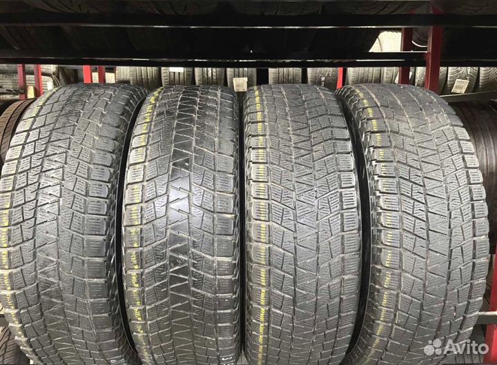 Bridgestone Blizzak DM-V1 215/70 R15 98M