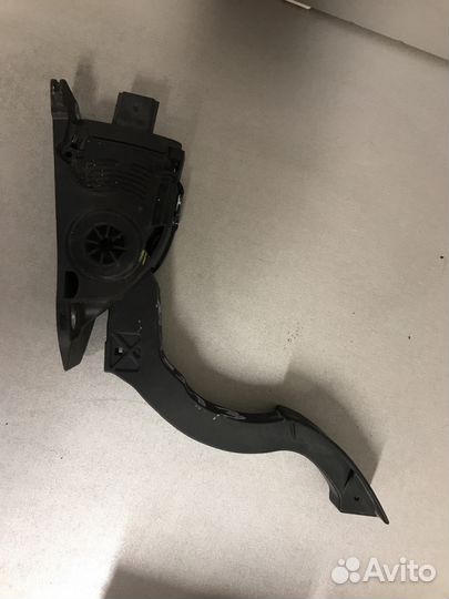 Педаль газа Форд Фокус 3 11-18г.в.Мазда 3