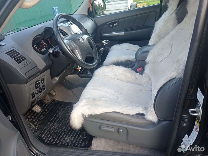 Toyota Hilux 2.5 МТ, 2012, 128 000 км