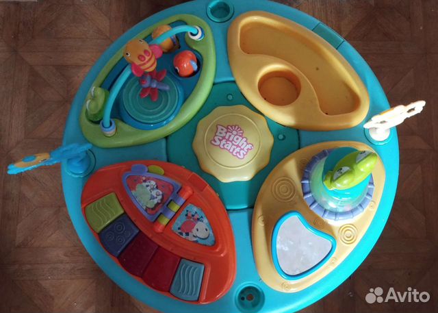 Развивающий столик