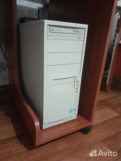 Компьютер 4 ядра