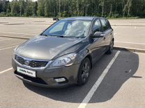 Kia Ceed 1.6 MT, 2011, 145 000 км, с пробегом, цена 780 000 руб.