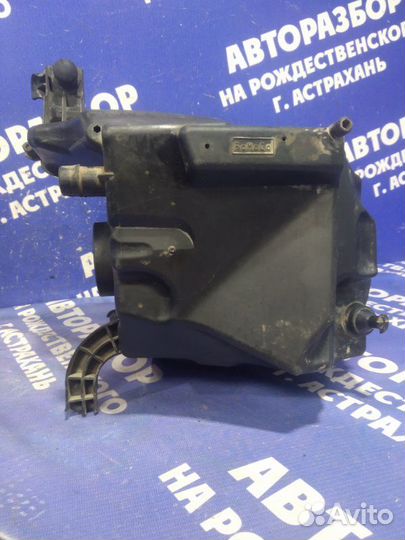 Корпус воздушного фильтра Ford Focus 2 хэтчбек